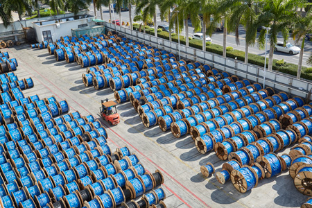 80億人口“碳排放”到來！民興勇?lián)敖堤肌笔姑? ></span>
                                <dt>
                                   <span>2022-11-24</span>
                                   <h4>80億人口“碳排放”到來！民興勇?lián)敖堤肌笔姑?/h4>
                                   <p>民興電纜自1988年創(chuàng)立以來，一直堅(jiān)持“符合法規(guī)、預(yù)防為主、節(jié)能減排、持續(xù)改善”的環(huán)境方針，將綠色環(huán)保、節(jié)能降耗貫穿企業(yè)研發(fā)、生產(chǎn)、檢驗(yàn)檢測、銷售服務(wù)等各個(gè)環(huán)節(jié)，堅(jiān)定不移地走綠色低碳的高質(zhì)量發(fā)展之路，持續(xù)為全球的“節(jié)能降碳”貢獻(xiàn)民興力量！</p>
                                   <i>閱讀詳情 ></i>
                                </dt>
                            </a>
                        </li><li id=